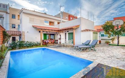 Piscina de Casa adosada en venda en Sant Feliu de Guíxols amb Calefacció, Jardí privat i Terrassa