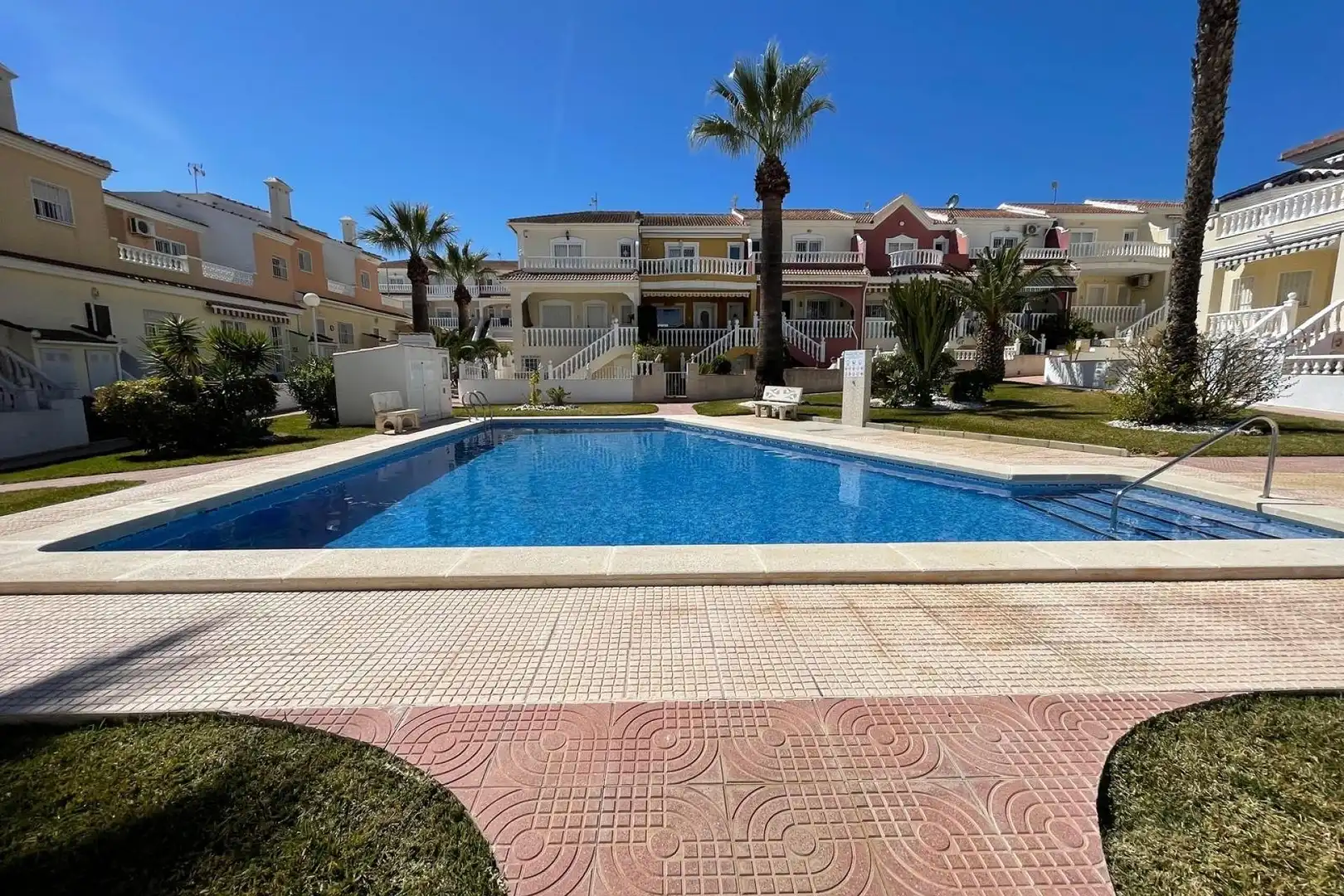 Piscina de Casa o xalet en venda en Rojales amb Aire condicionat, Calefacció i Terrassa