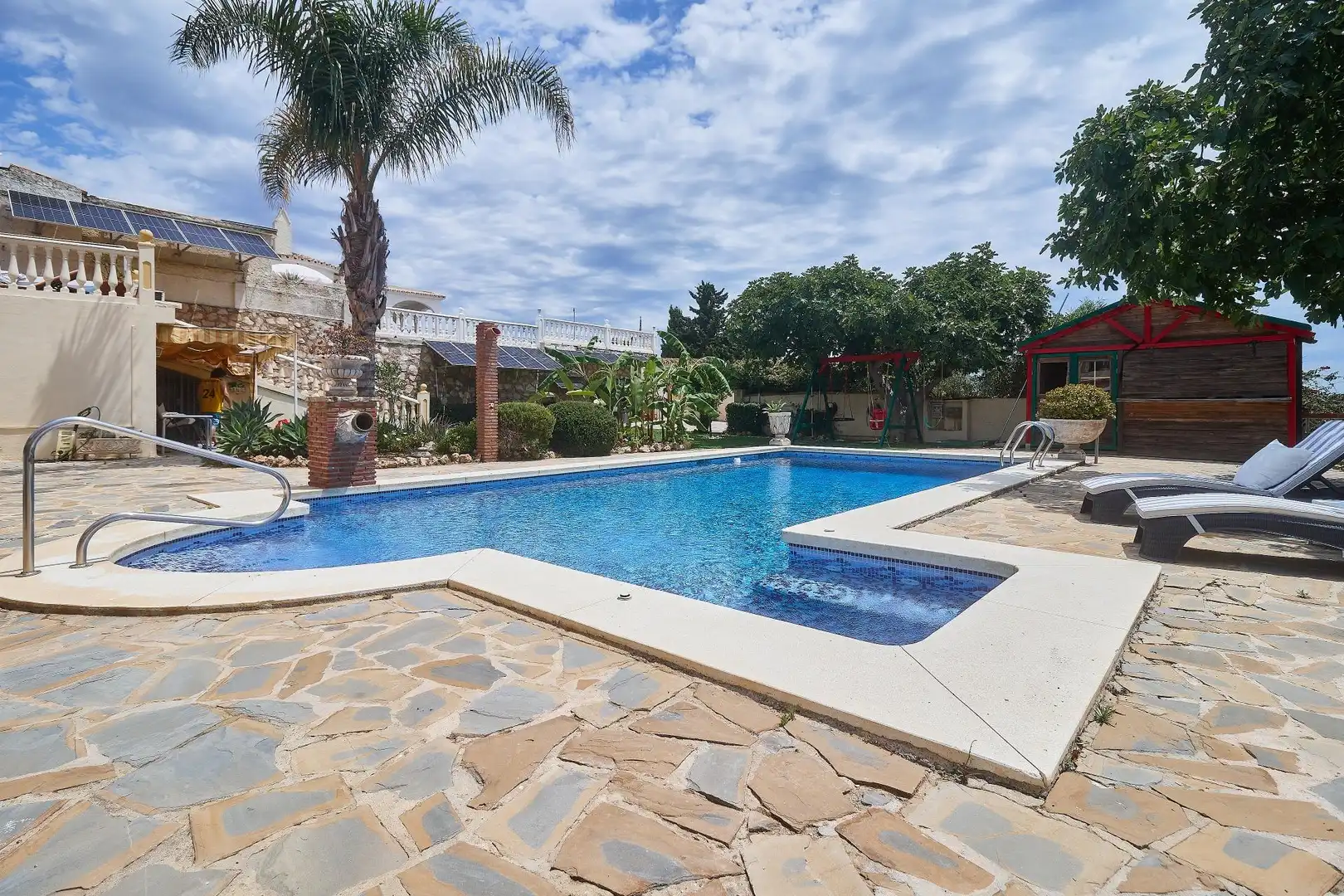 Chalet con piscina en venta en El Faro de Calaburra - Chaparral, imagen 39