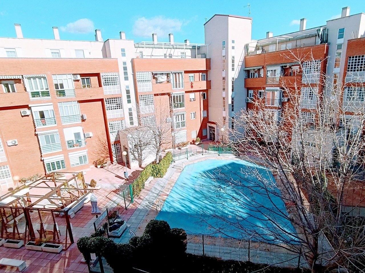 Piscina de Pis de lloguer en  Madrid Capital amb Aire condicionat, Calefacció i Parquet