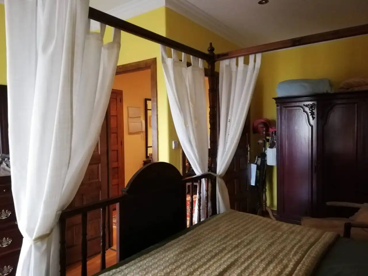 Habitación de Piso de alquiler en Vilagarcía de Arousa con Calefacción, Parquet y Amueblado
