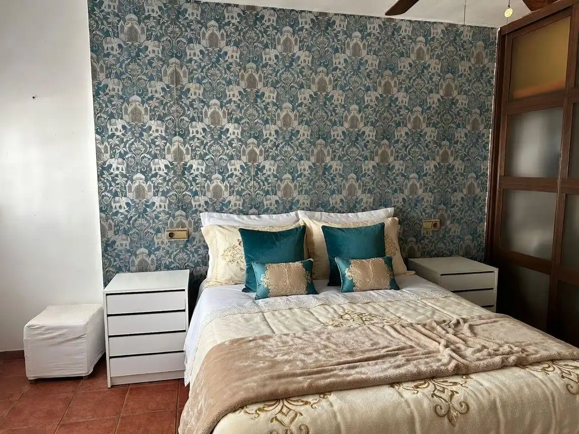 Habitación de Casa adosada en venta en Campo de Mijas