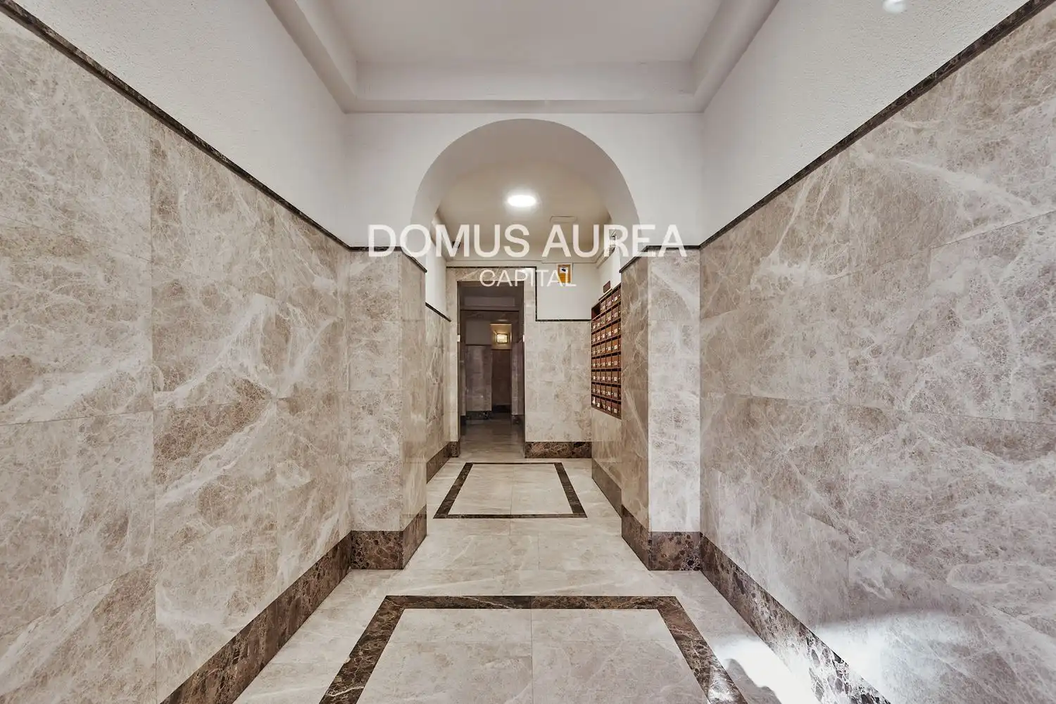 Piso en venta en Madrid con Aire acondicionado, Calefacción y Amueblado