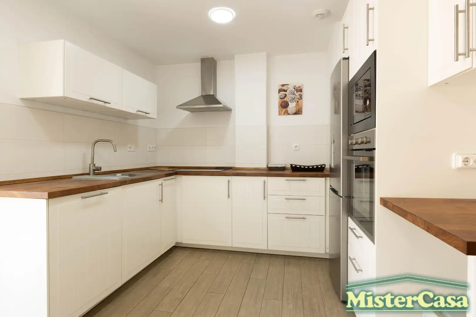 Flat with pool for sale in Zona Carrefour, imagen 11
