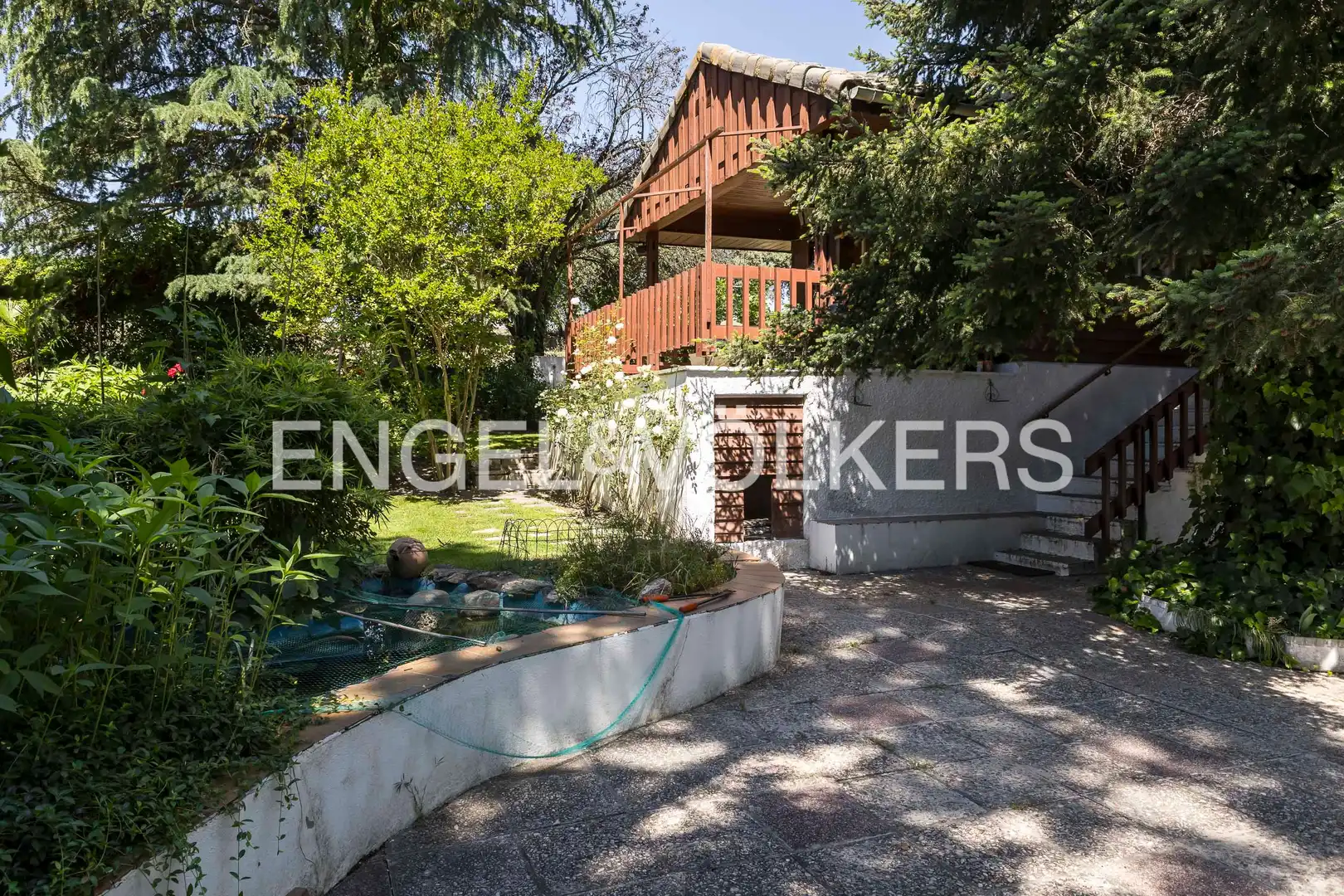 Vista exterior de Casa o chalet en venta en San Agustín del Guadalix con Aire acondicionado, Calefacción y Jardín privado