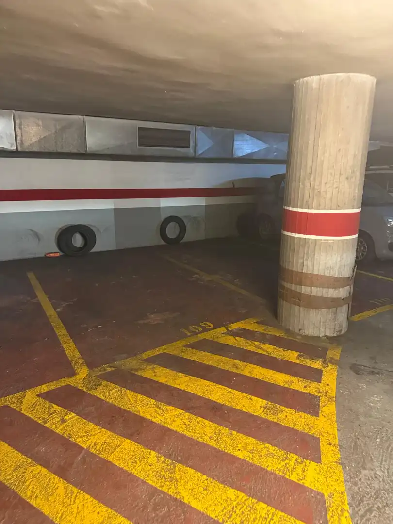 Einzelparkplatz zur Miete in Carrer de la Muntanya 25, imagen 5