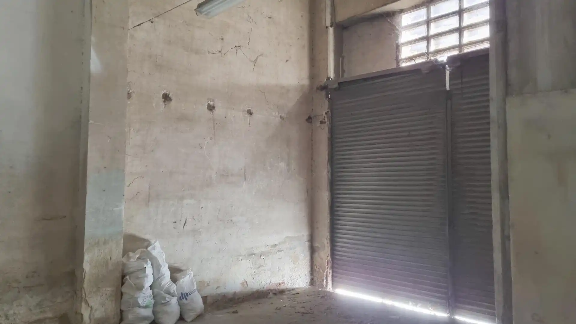 Local en venta en Calle Fray José Casanova, Barrio del Ave