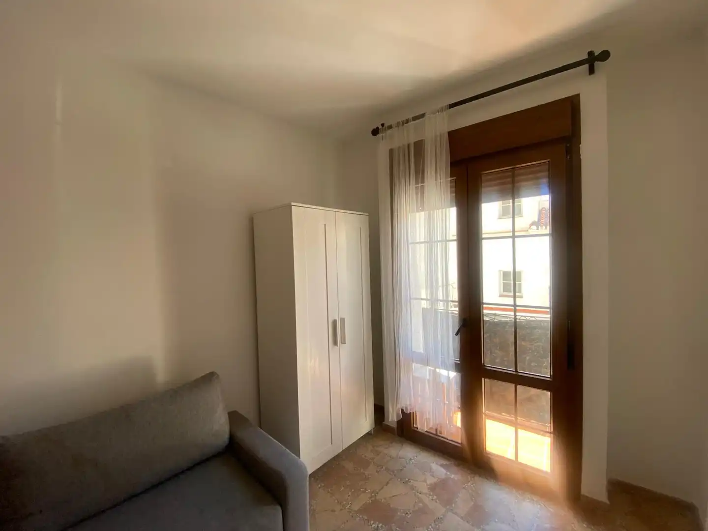 Terrassa de Estudi de lloguer en Torremolinos amb Moblat i Balcó