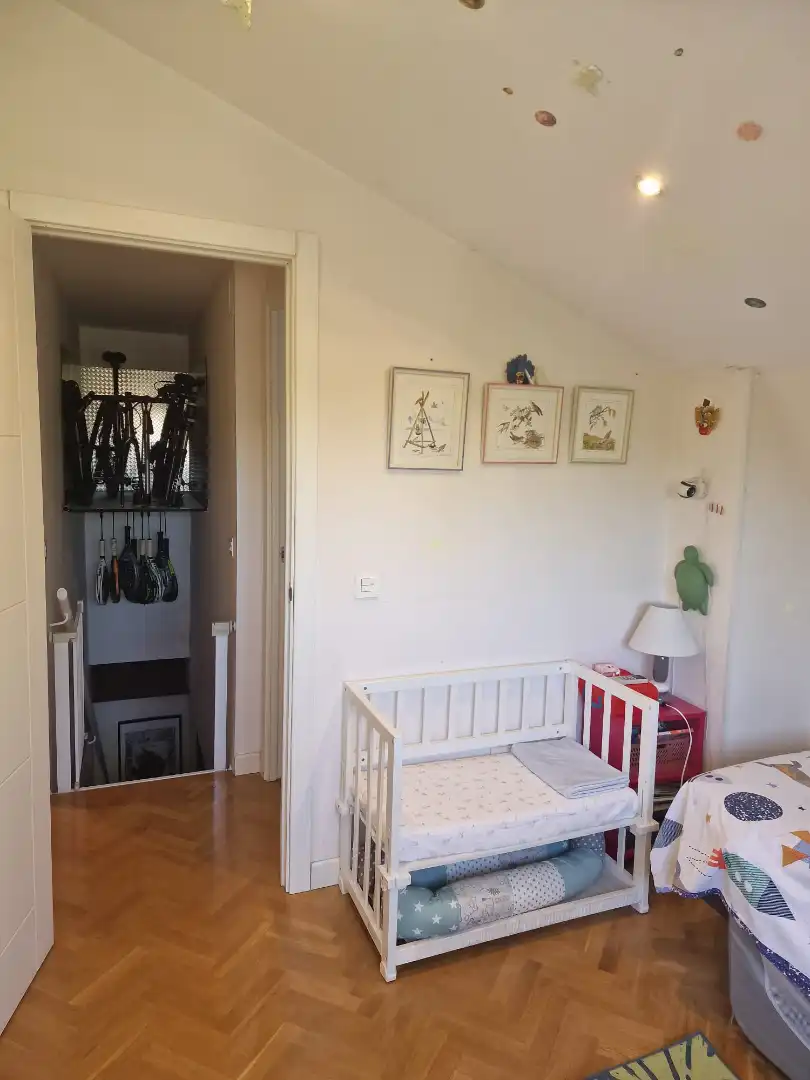 Habitación de Dúplex de alquiler en Madrid con Aire acondicionado, Calefacción y Piscina