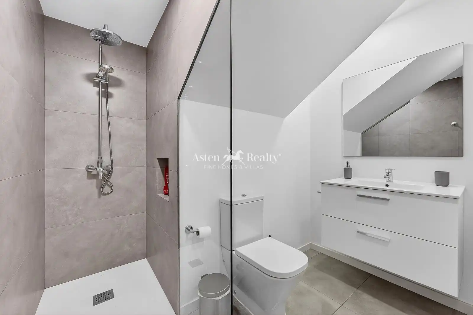 Bathroom of Detached homes for sale in Adeje  with Air Conditioner, Heating and Private garden