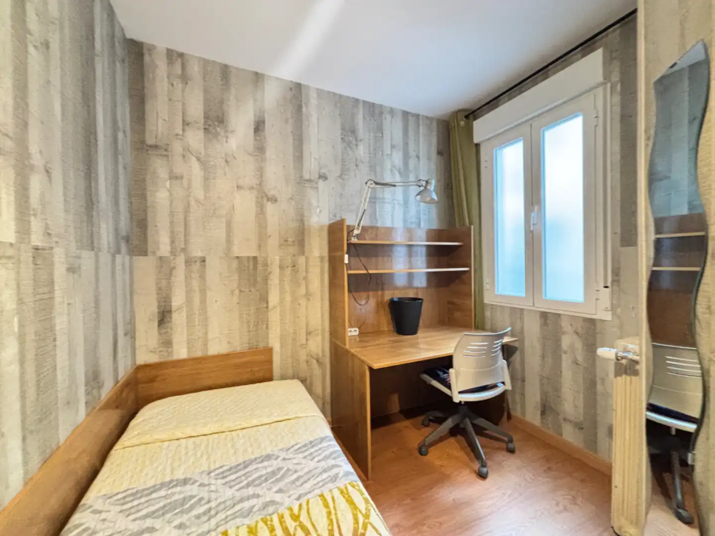 Flat for rent in Calle de Ilustración, Argüelles