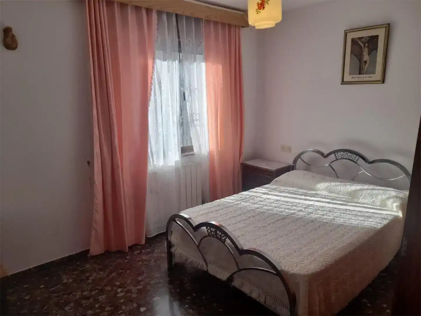 Dormitori de Casa o xalet en venda en Alquife amb Jardí privat, Moblat i Forn