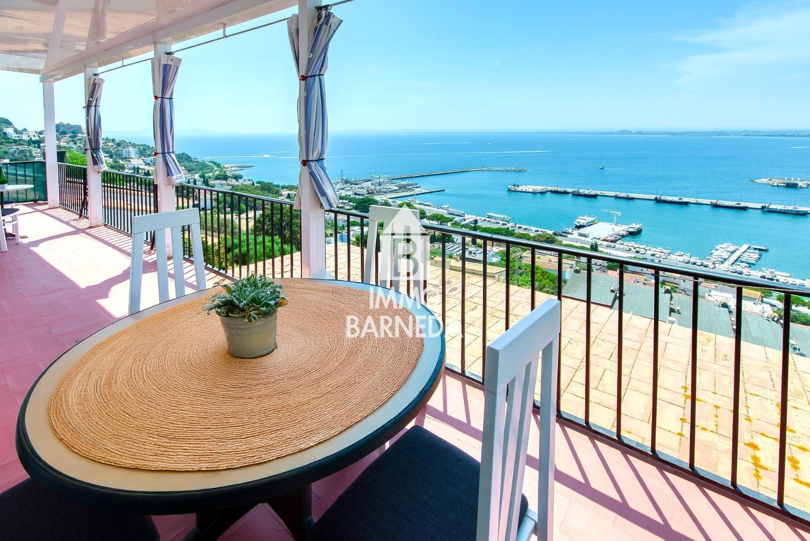 Exterior view of Attic for sale in Roses  with Air Conditioner, Heating and Terrace