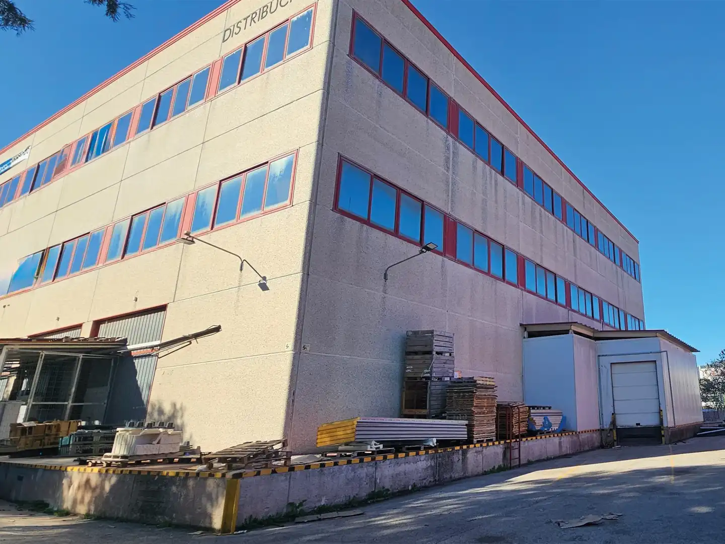 Nau industrial de lloguer a DE MIQUEL SERVET, imagen 3