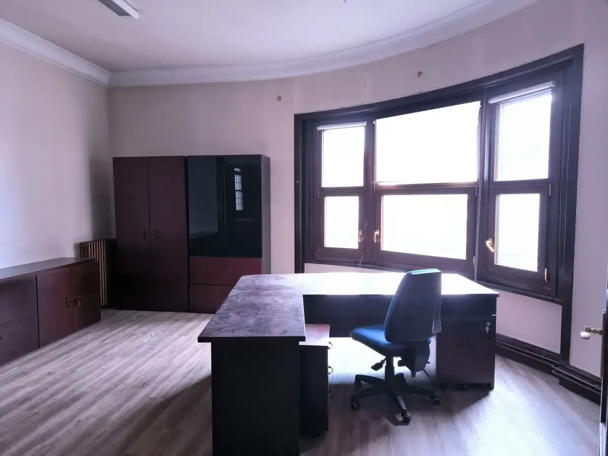 Oficina con ascensor en venta en Abando - Albia, imagen 9