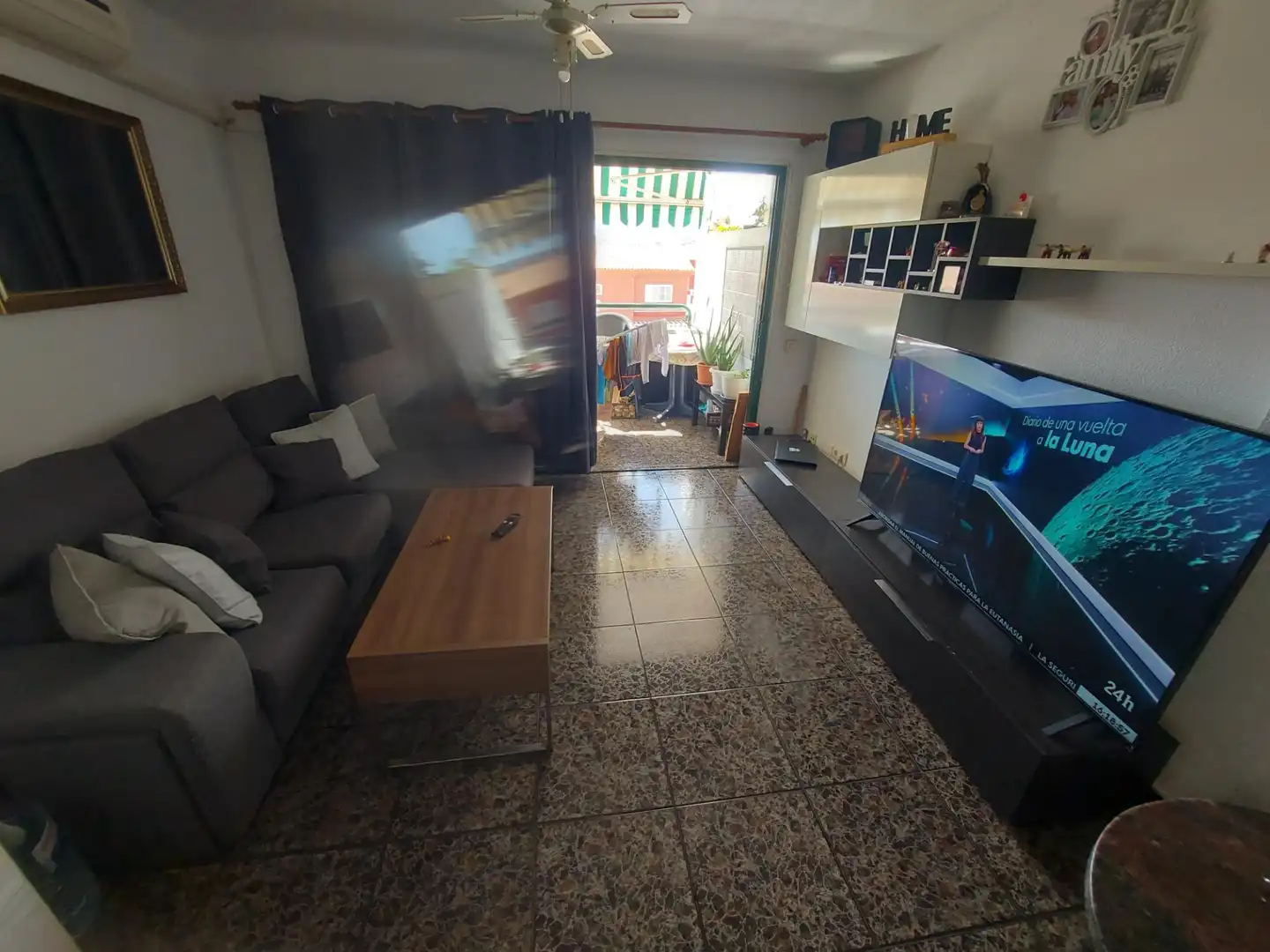 Wohnzimmer von Wohnungen zum Verkauf in San Bartolomé de Tirajana mit Klimaanlage, Möbliert und Ofen