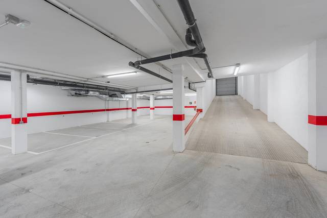 Garaje en Venta en Avenida de Madrid en San Agustín del Guadalix pueblo