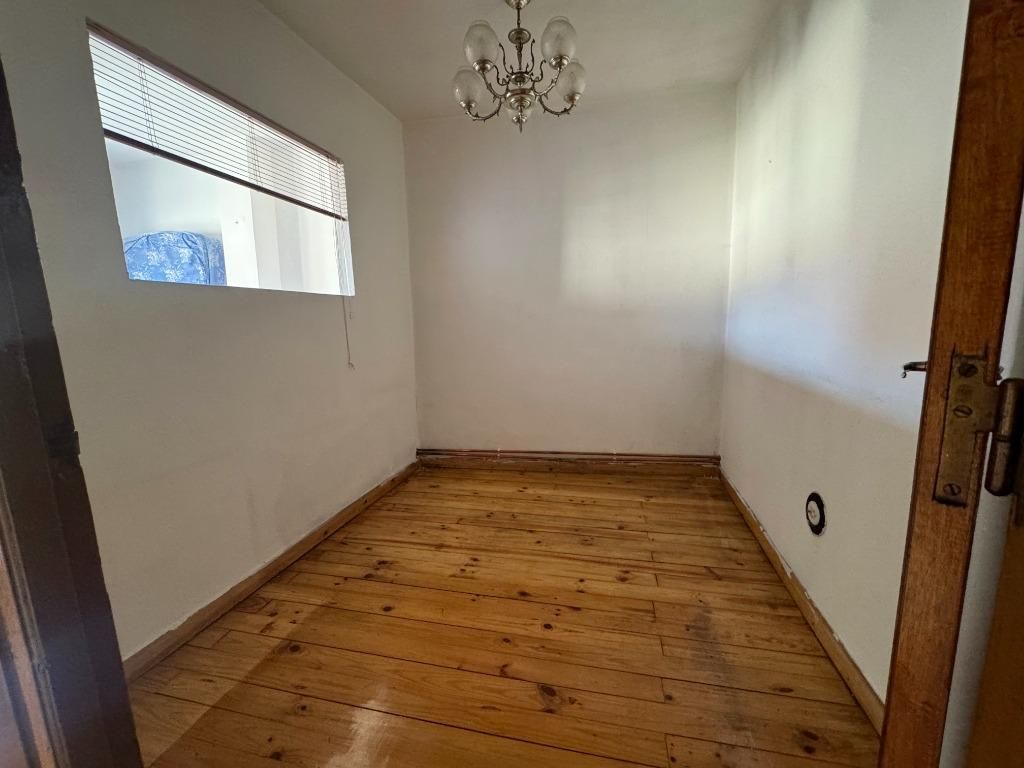 Habitación de Casa o chalet en venta en Los Corrales de Buelna  con Trastero