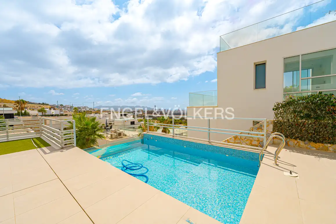 Casa con piscina en venta en Balcón de Finestrat - Terra Marina, imagen 36