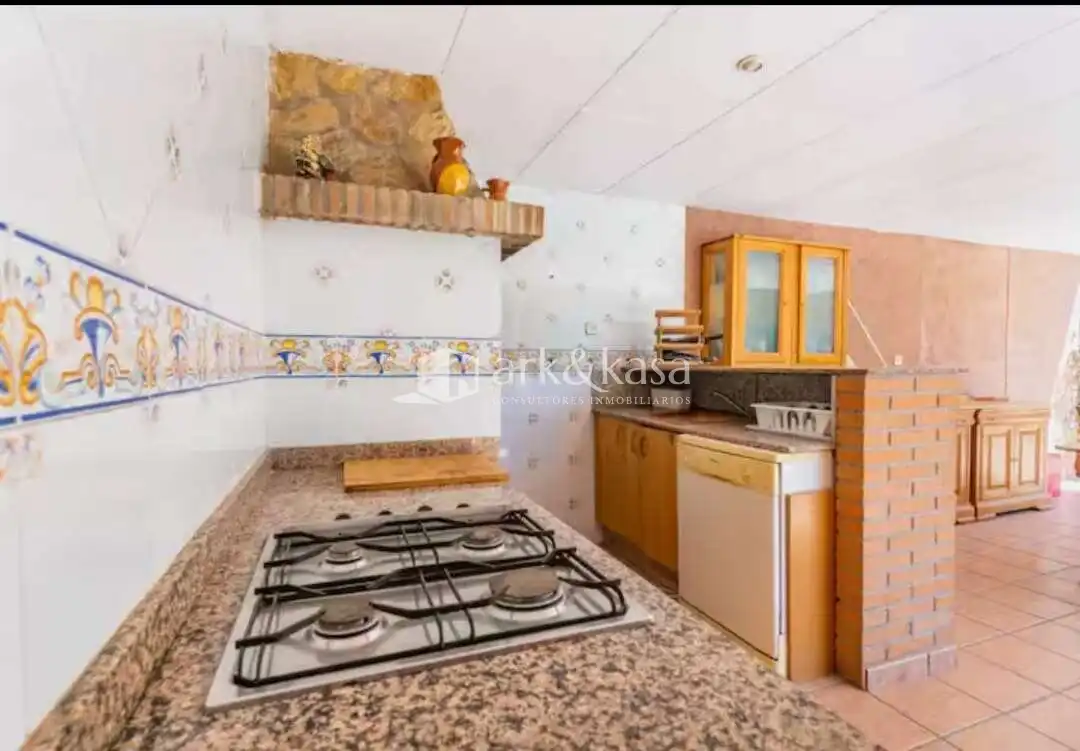 Cocina de Casa o chalet de alquiler en Torrent con Jardín privado, Terraza y Trastero