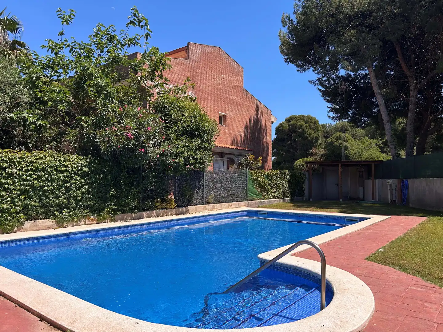 Swimming pool of Houses for sale in Cambrils  with Air Conditioner, Heating and Swimming Pool