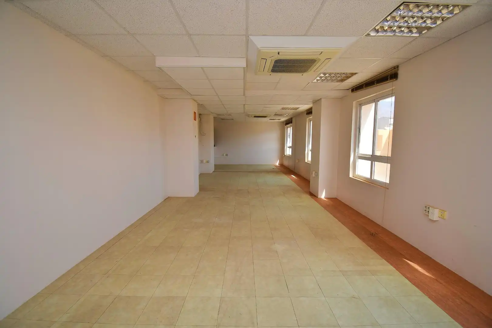 Office space with lift for sale in El Ejido Ciudad, imagen 19