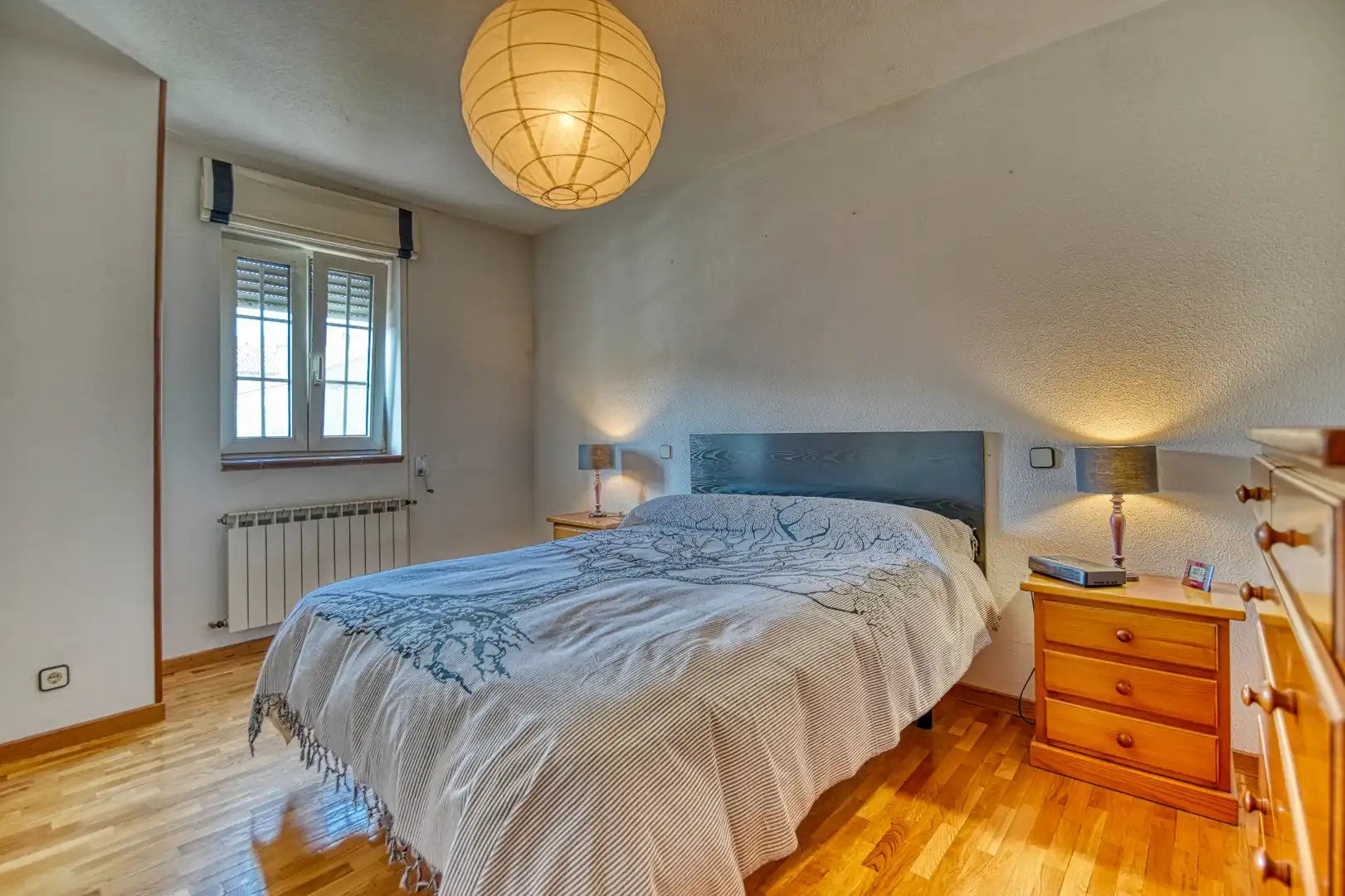 Habitación de Casa adosada en venta en Ávila con Calefacción, Trastero y Amueblado