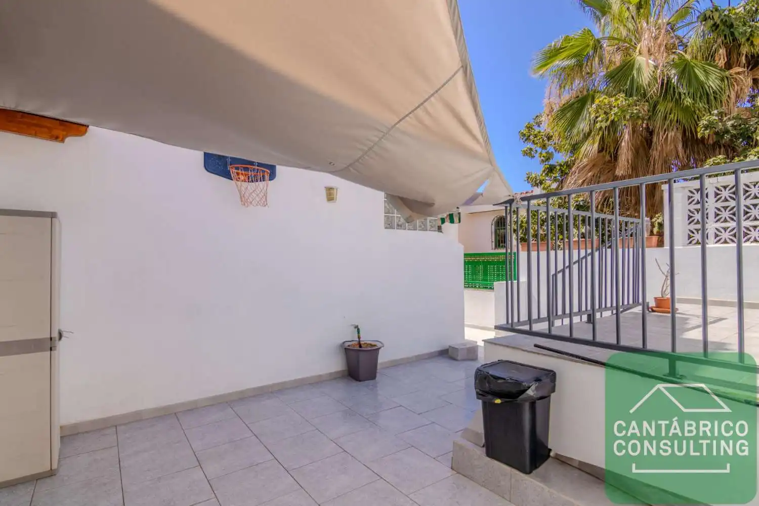 Terraced house with pool for sale in Puerto de Santiago, imagen 5