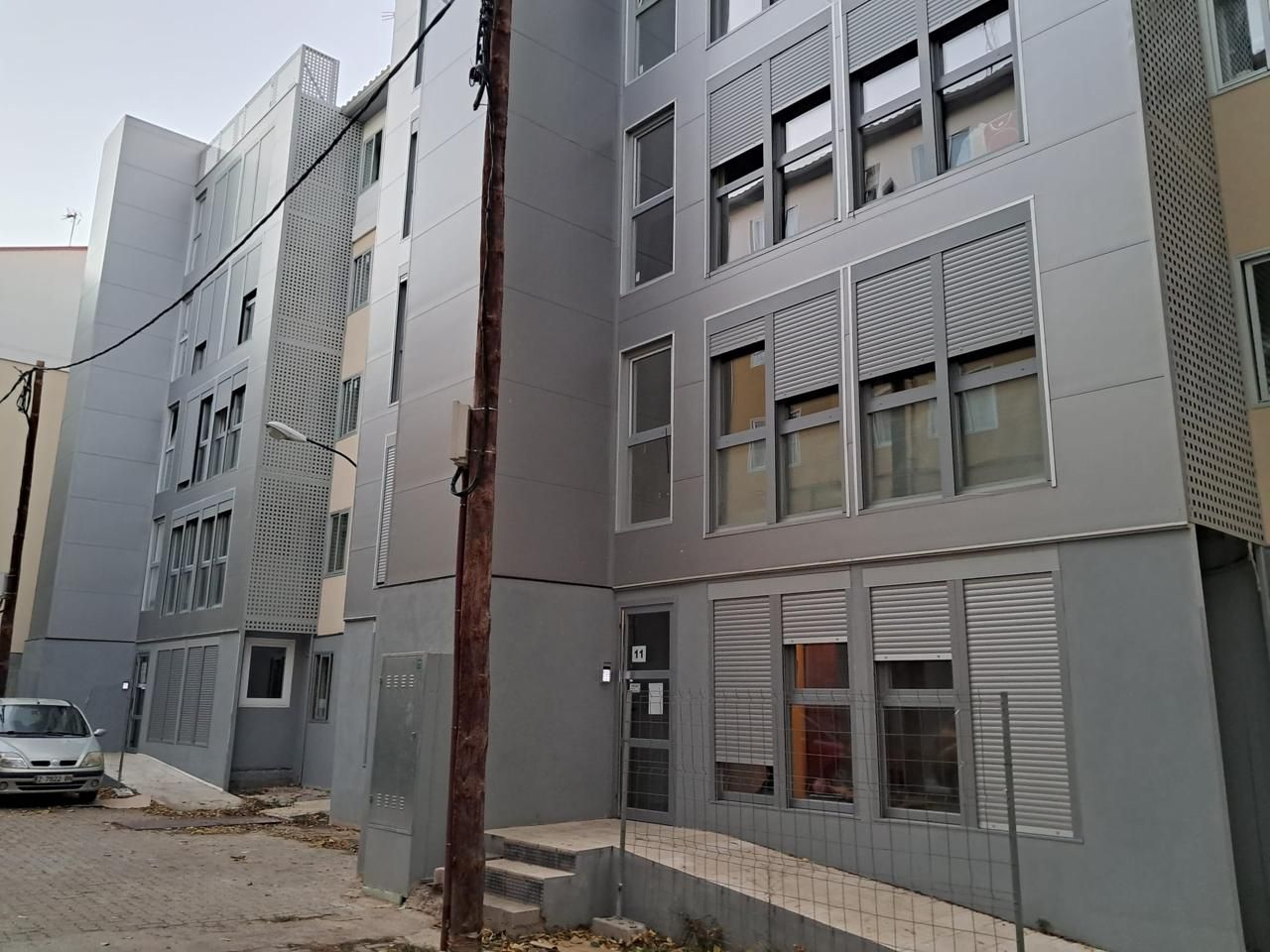 Vista exterior de Estudi en venda en  Zaragoza Capital amb Calefacció i Terrassa