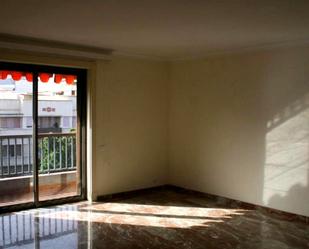 Dormitori de Apartament de lloguer en  Santa Cruz de Tenerife Capital amb Balcó