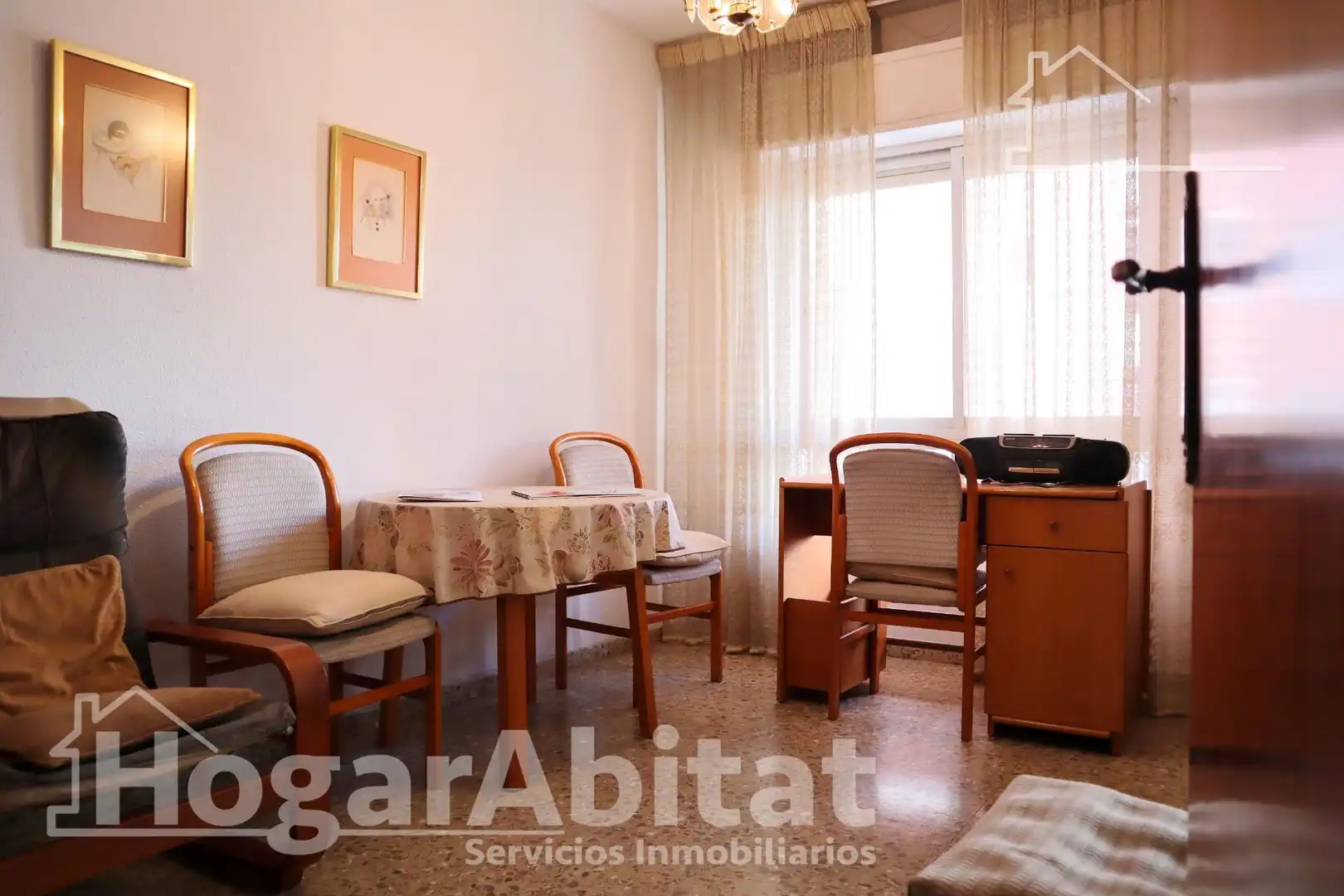 Habitación de Piso en venta en Oliva con Terraza y Balcón