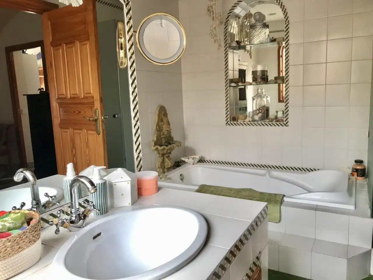 Bathroom of Houses for sale in Córdoba  with Air Conditioner, Heating and Private garden