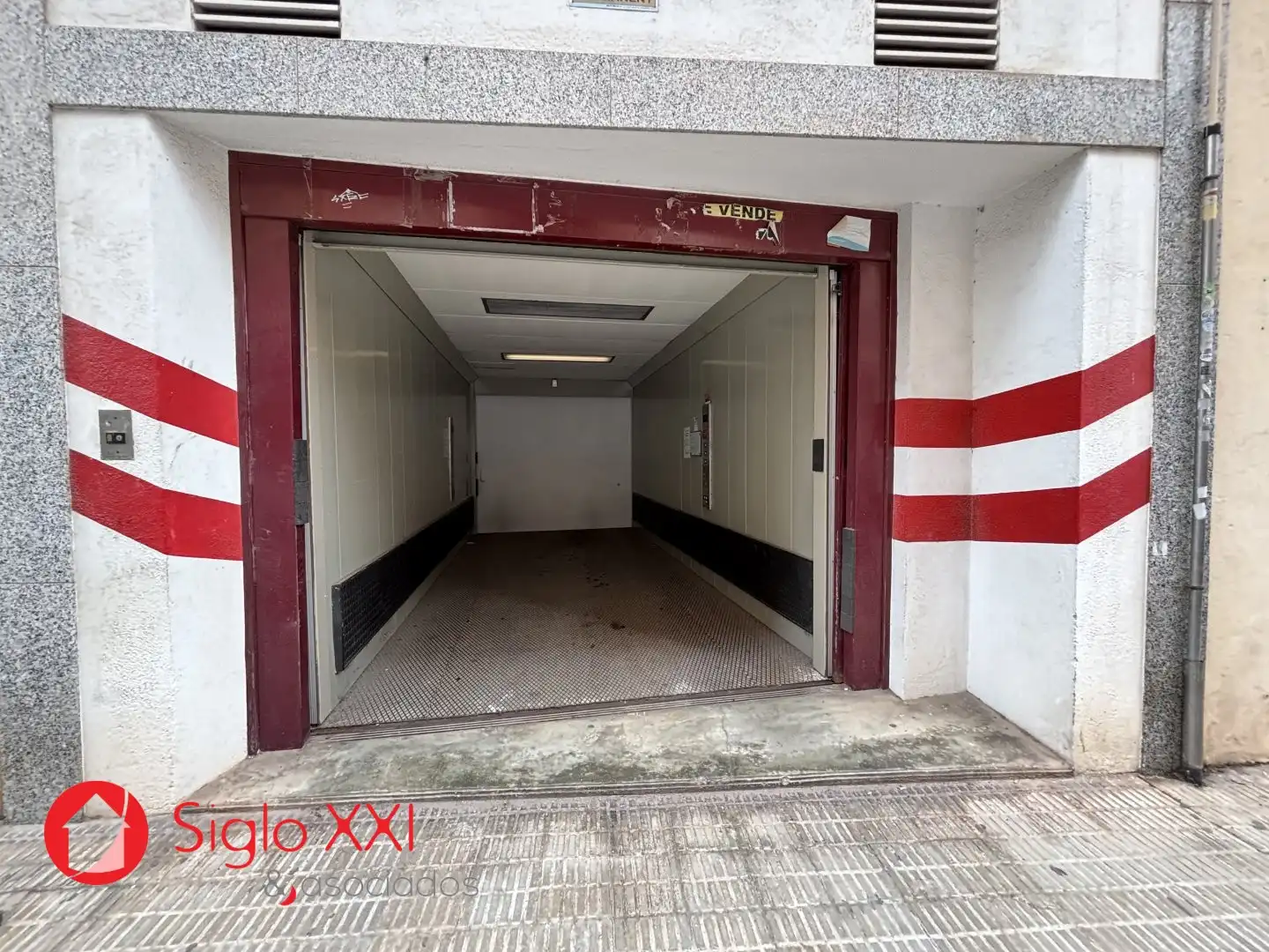 Parking with lift for sale in Piscinas, imagen 7