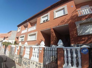 Terraced house with balcony for sale in CL OLLERIAS