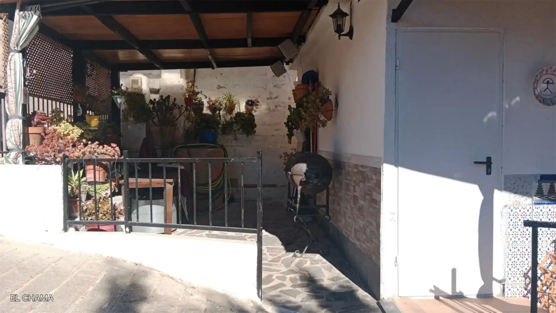 Planta baja en venta en Válor con Trastero