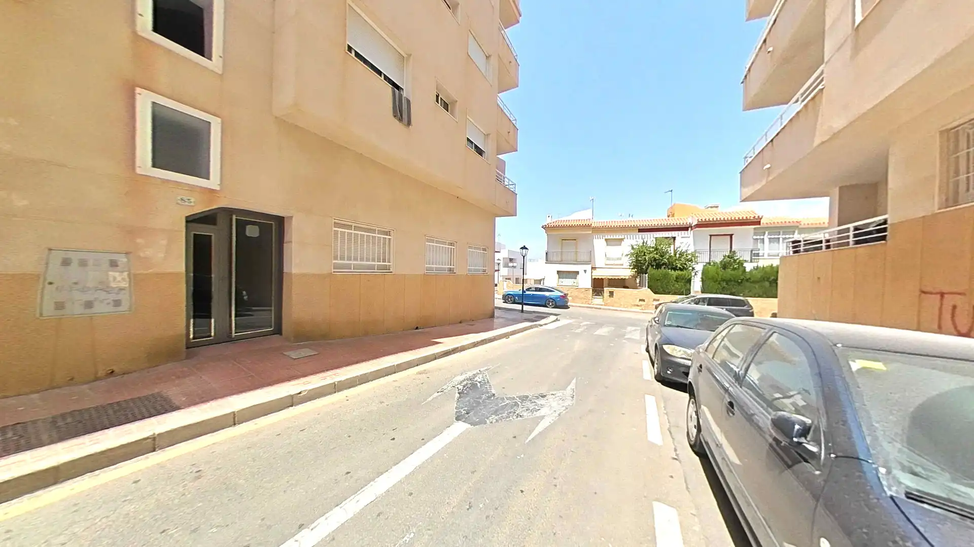 Exterior view of Flat for sale in Garrucha  with Oven