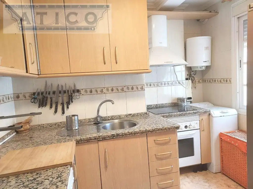 Kitchen of Flat for sale in Sevilla  with Air Conditioner and Terrace