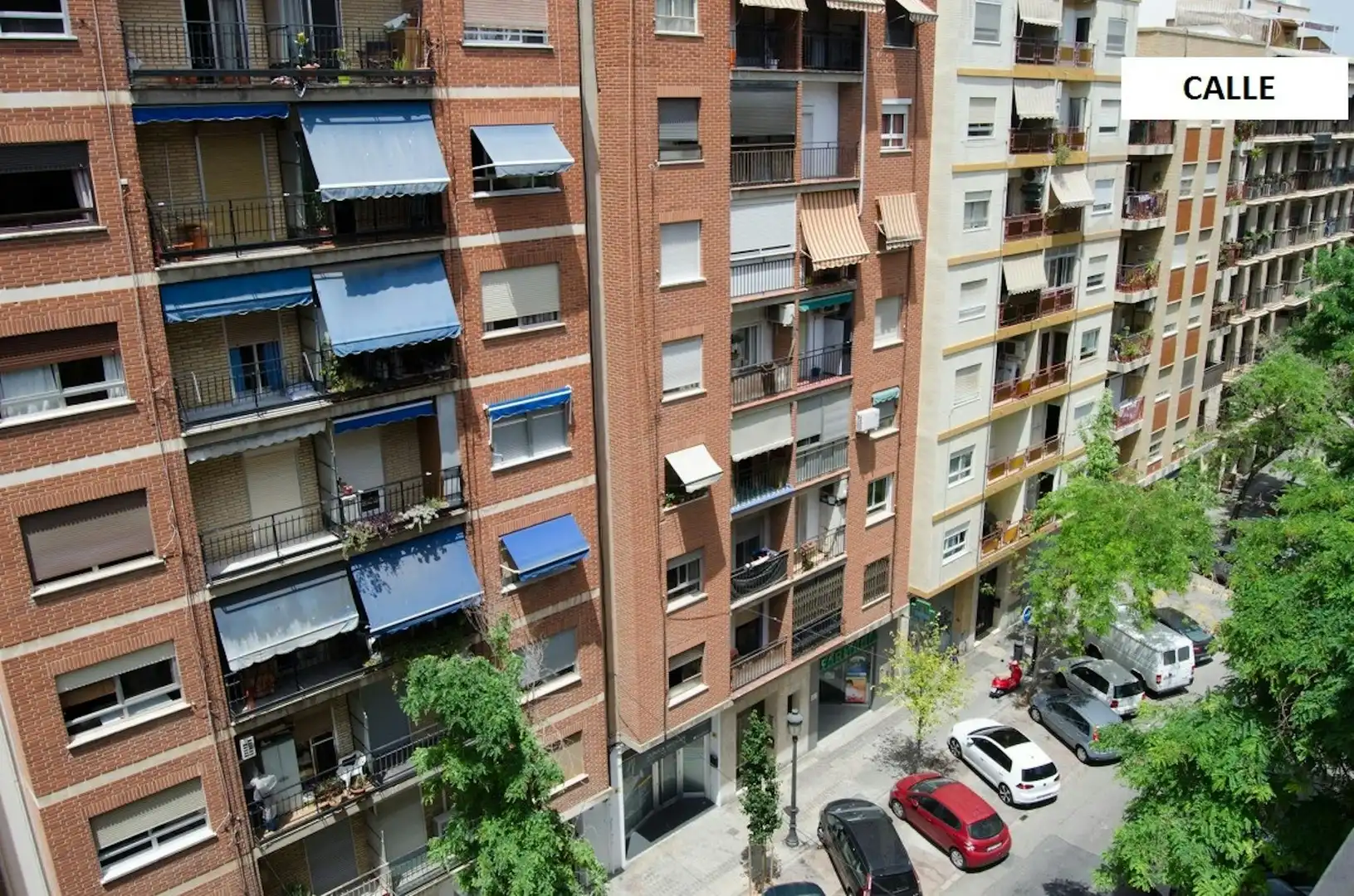 Vista exterior de Pis per a compartir en Algirós