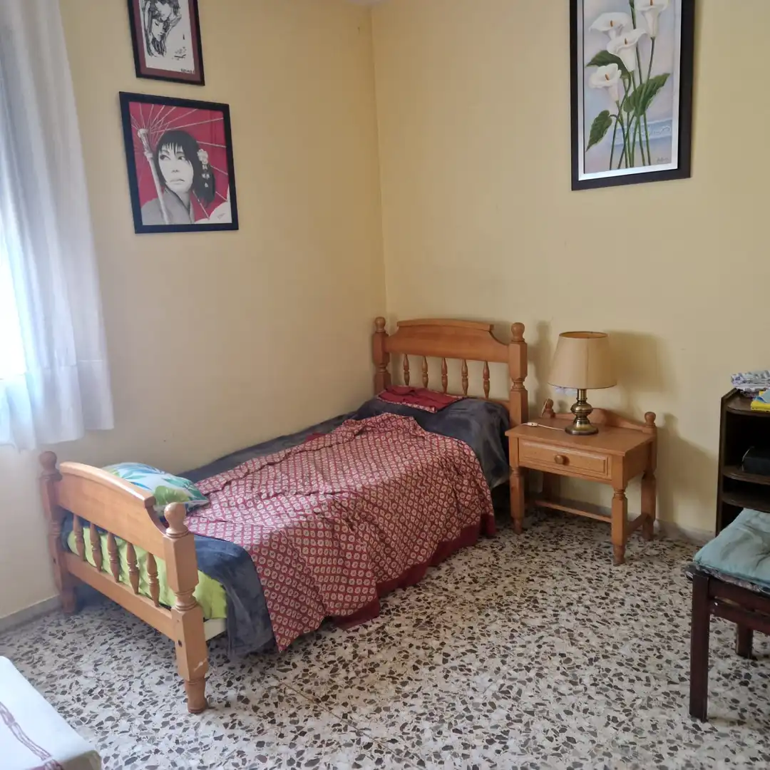 Habitación de Casa o chalet en venta en Corbera de Llobregat con Calefacción, Jardín privado y Terraza