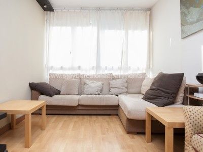 Living room of Apartment to rent in  Barcelona Capital  with Air Conditioner, Heating and Parquet flooring