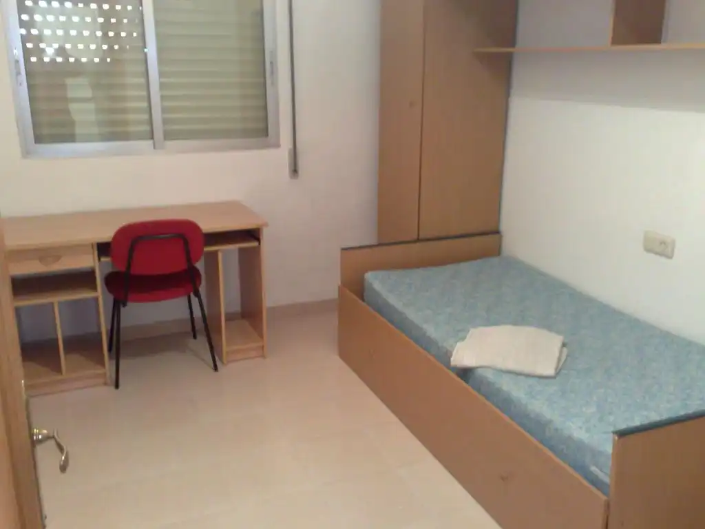 Dormitori de Pis en venda en Hospital