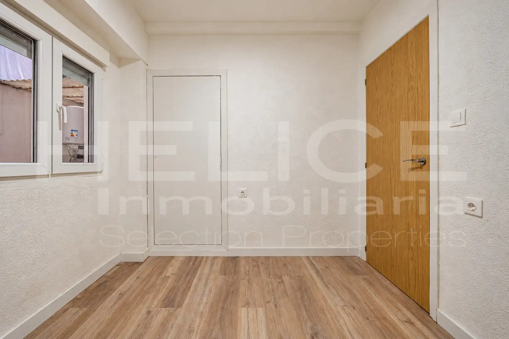 Piso en venta en Paterna con Aire acondicionado, Calefacción y Parquet