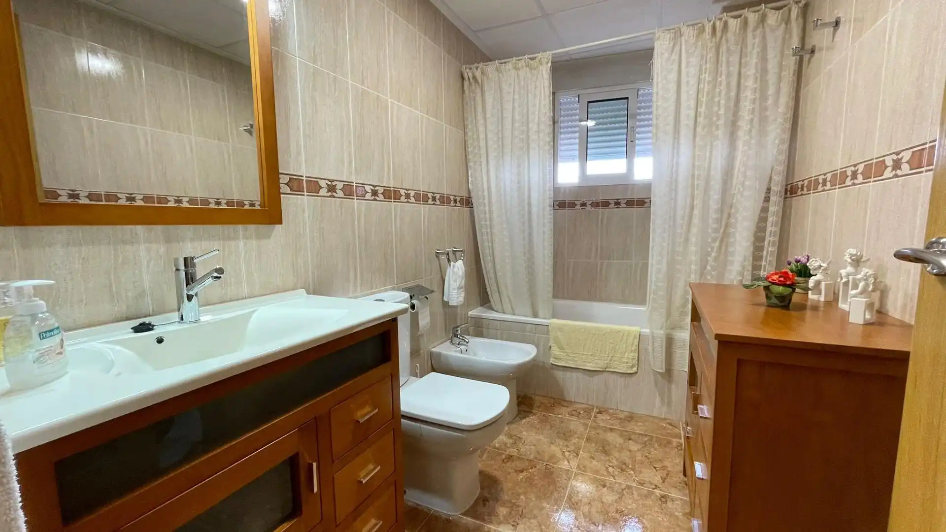 Baño de Piso en venta en Fuente Álamo de Murcia con Aire acondicionado, Calefacción y Trastero