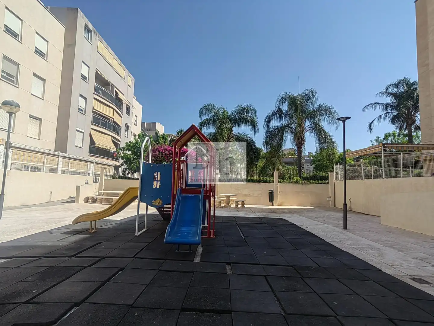 Terrassa de Pis en venda en Málaga amb Aire condicionat, Jardí privat i Terrassa