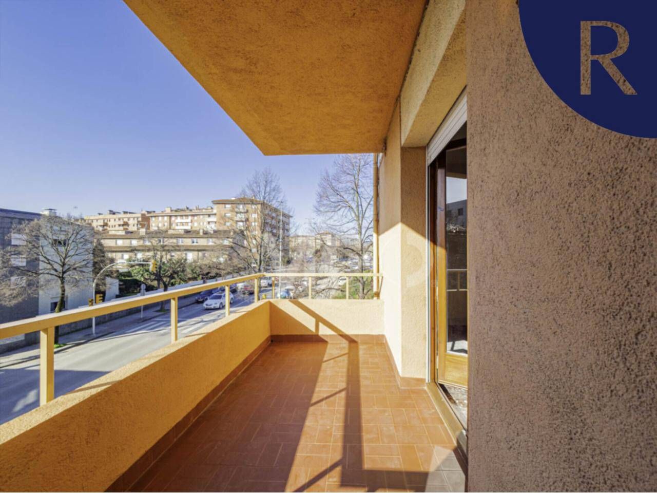 Balcony of Flat for sale in Vic  with Heating, Private garden and Storage room