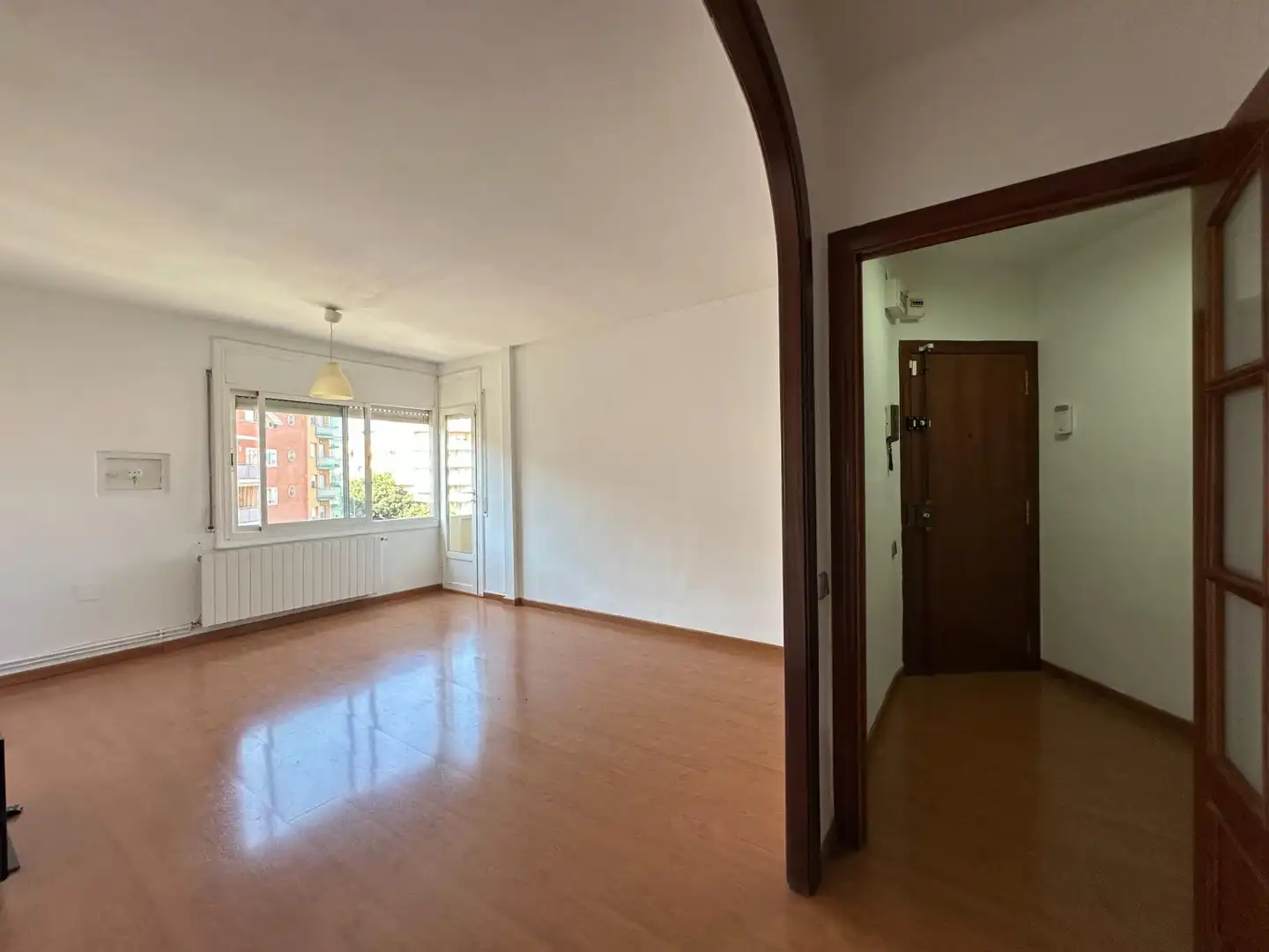 Habitación de Piso en venta en Terrassa con Calefacción, Balcón y Alarma