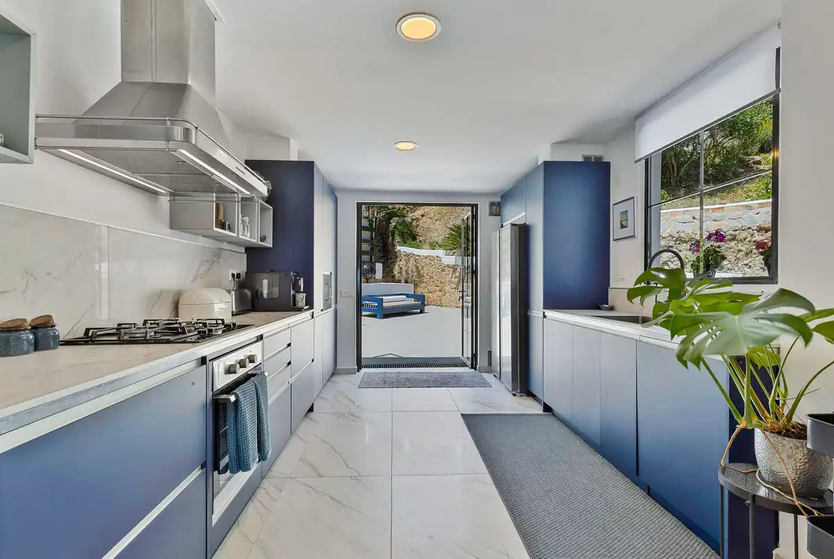 Kitchen of Houses for sale in Ojén  with Air Conditioner, Private garden and Swimming Pool