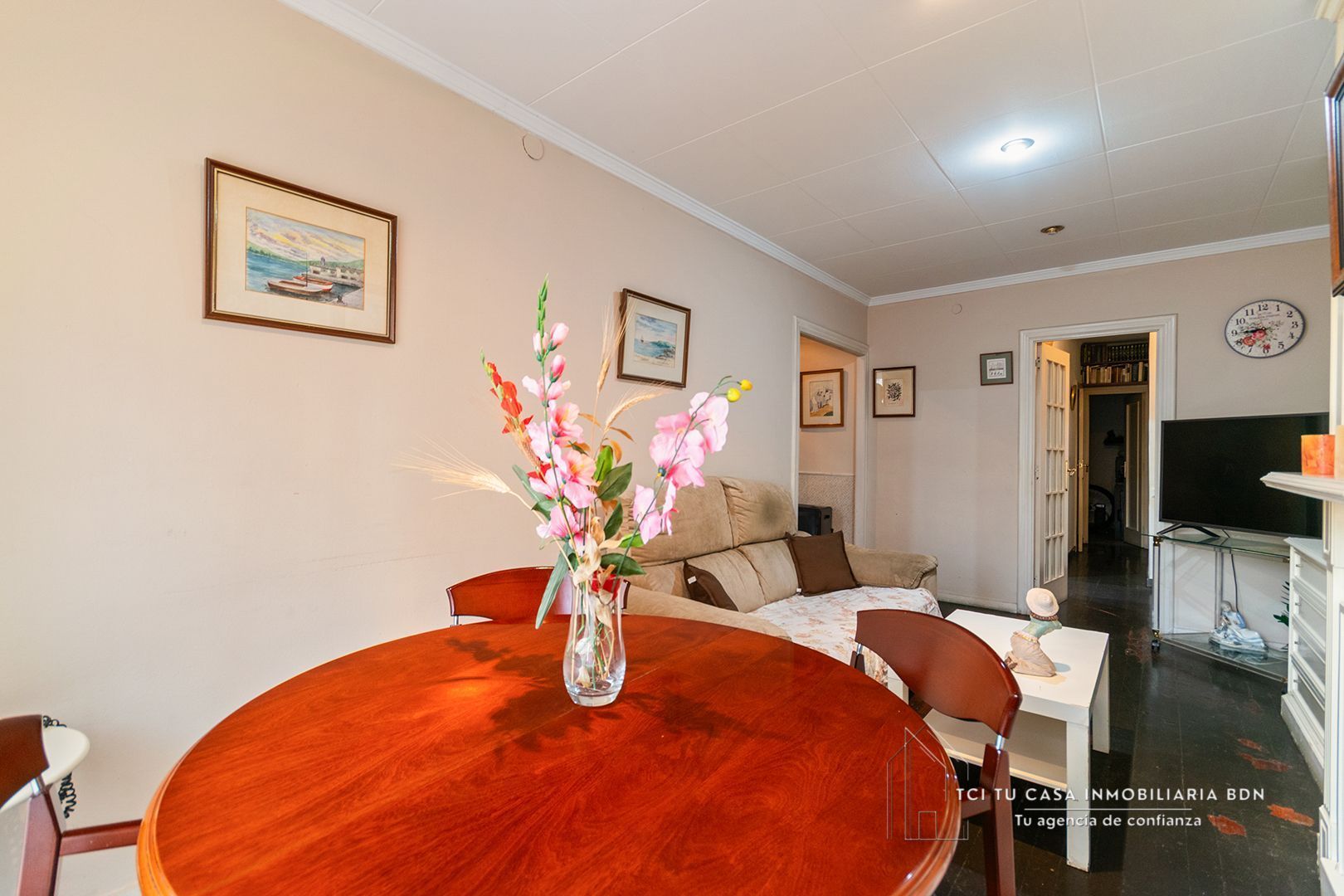 Living room of Flat for sale in Badalona  with Furnished