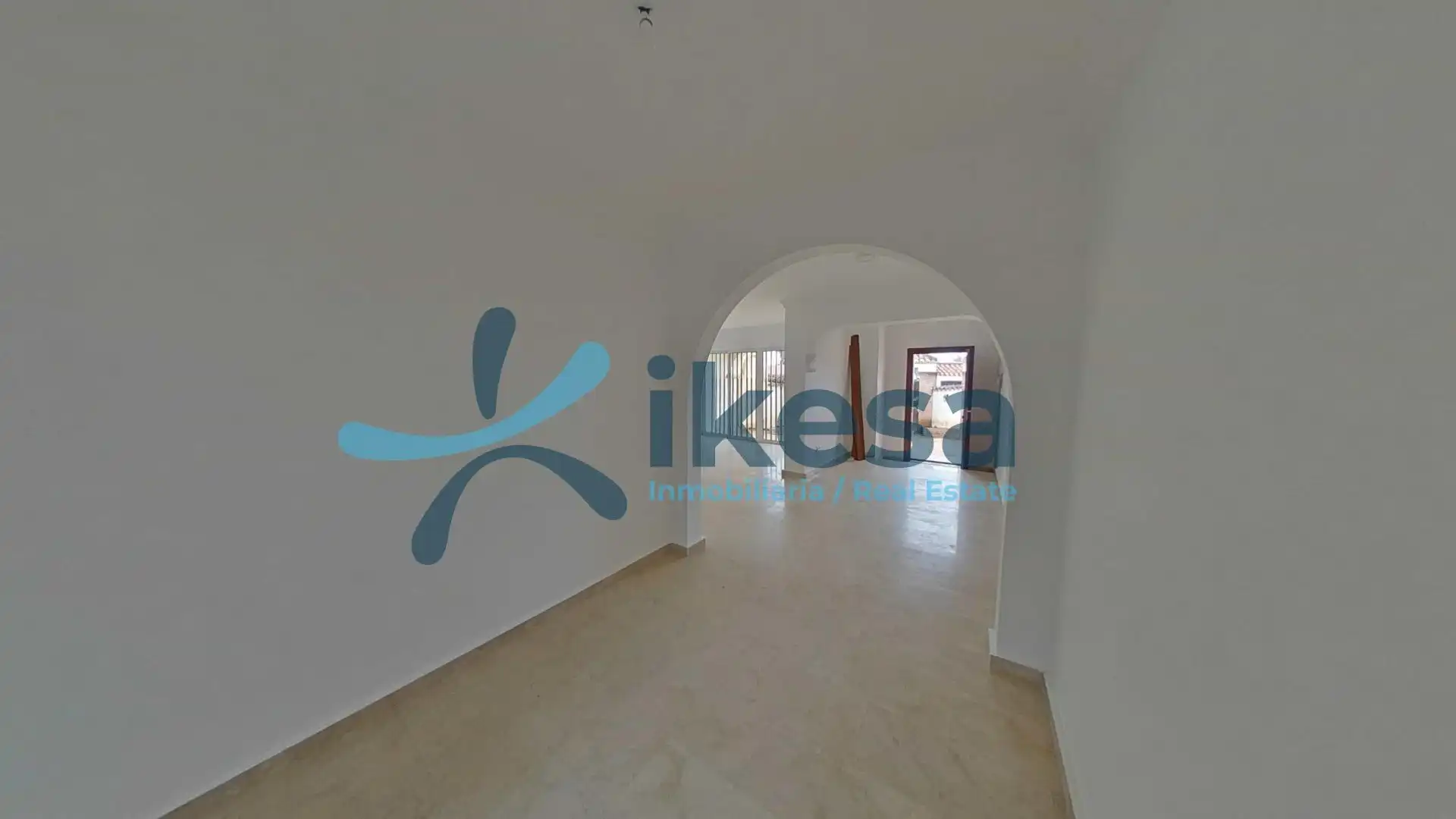 Casa adosada en venda en Marbella amb Jardí privat