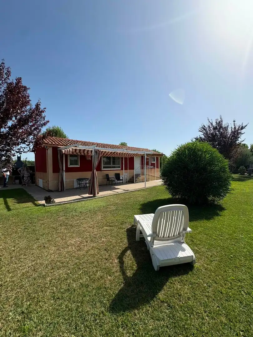 Jardí de Casa o xalet en venda en Agoncillo amb Aire condicionat i Moblat